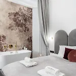 Factory Helska Apartamento *