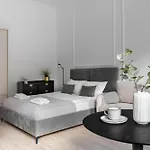 Factory Helska Apartamento