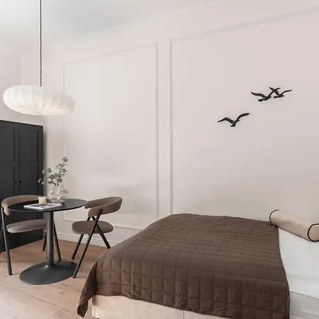 Factory Helska Lägenhet